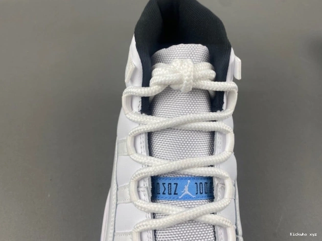 CT8012-104 Blue Jordan Air legend 11 0522